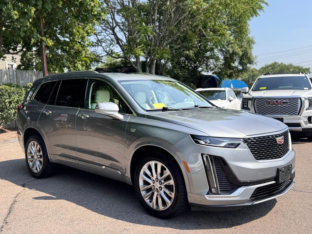 2024 Cadillac XT6 Premium Luxury - Photo 8