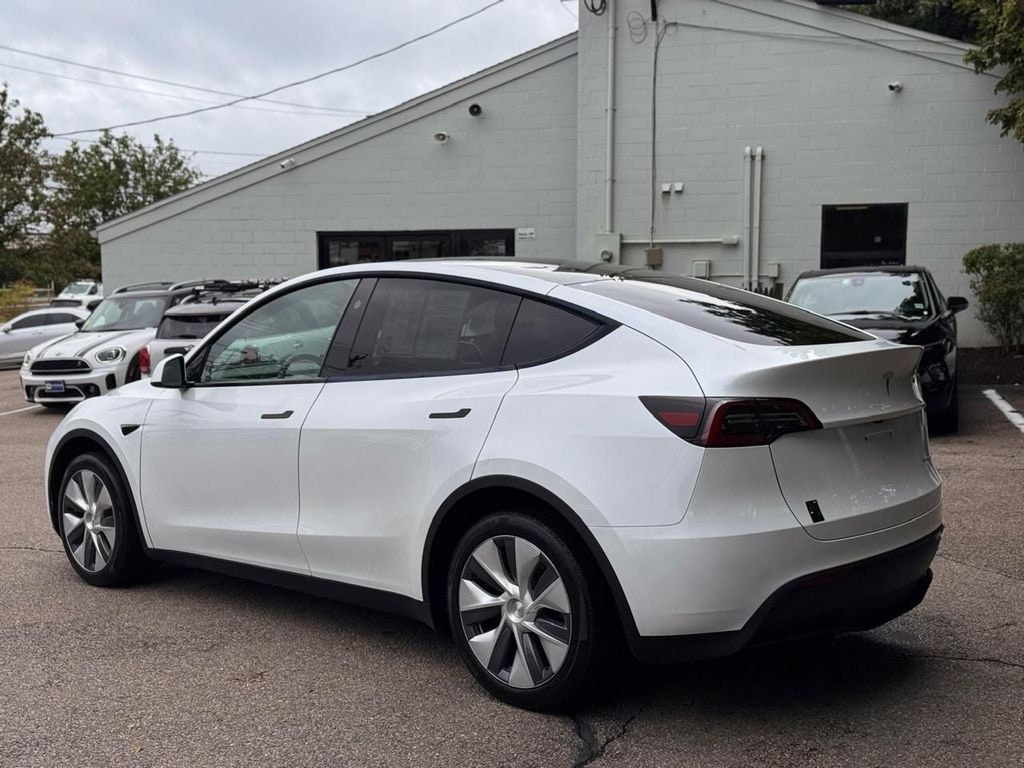 Used 2024 Tesla Model Y Long Range SUV