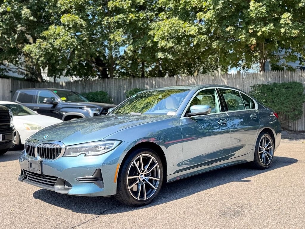 2021 Bmw 330i xDrive photo 2