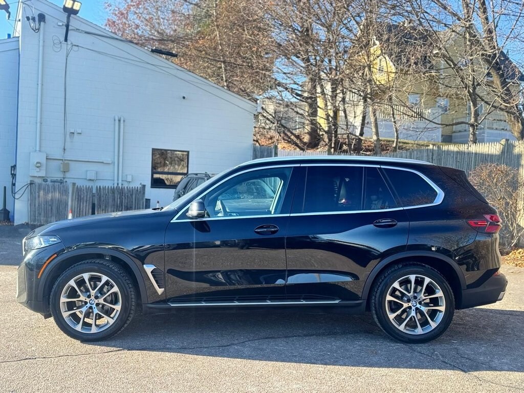 Used 2024 BMW X5 xDrive40i SUV