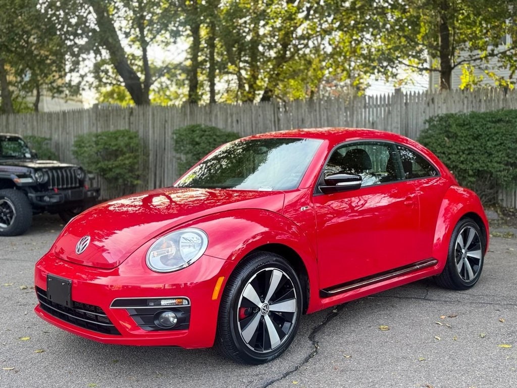 Used 2014 Volkswagen Beetle 2.0T GSR Hatchback