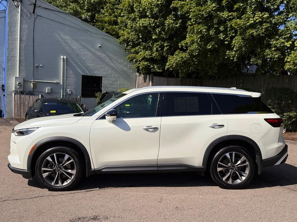 Used 2023 INFINITI QX60 Luxe SUV