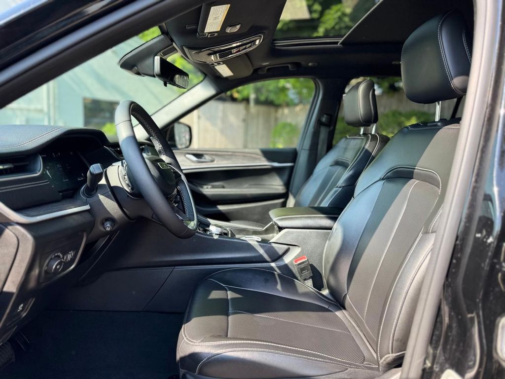 2024 Jeep Grand Cherokee L Limited - Photo 17