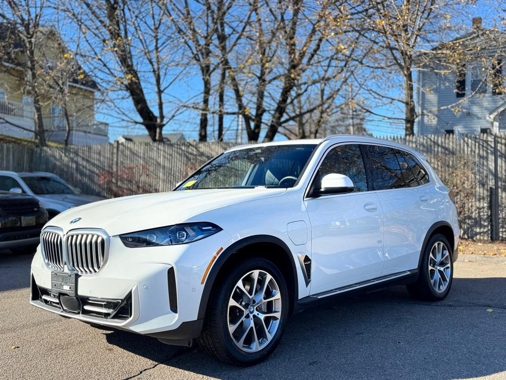 2024 BMW X5 50e