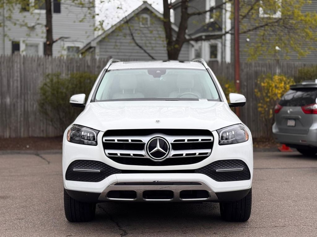 2022 Mercedes-Benz GLS GLS450 - Photo 9