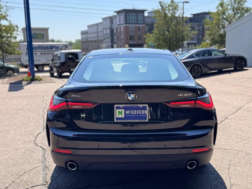 2025 BMW 4 Series 430i - Photo 5