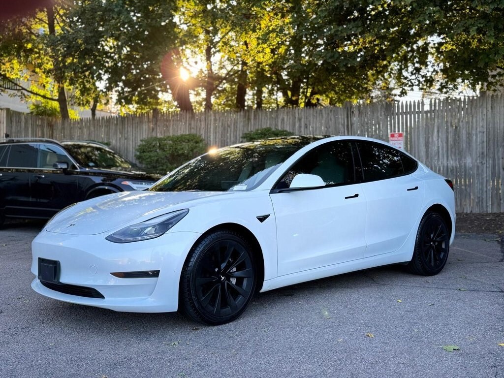 2023 Tesla Model 3 photo 2