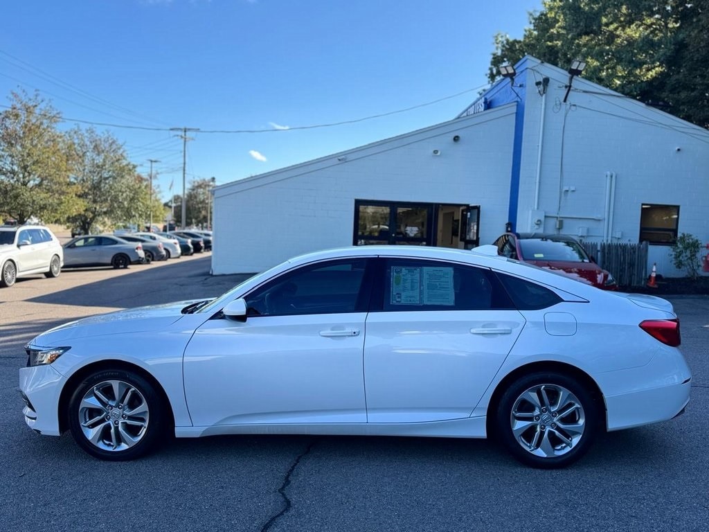 Used 2018 Honda Accord LX Sedan