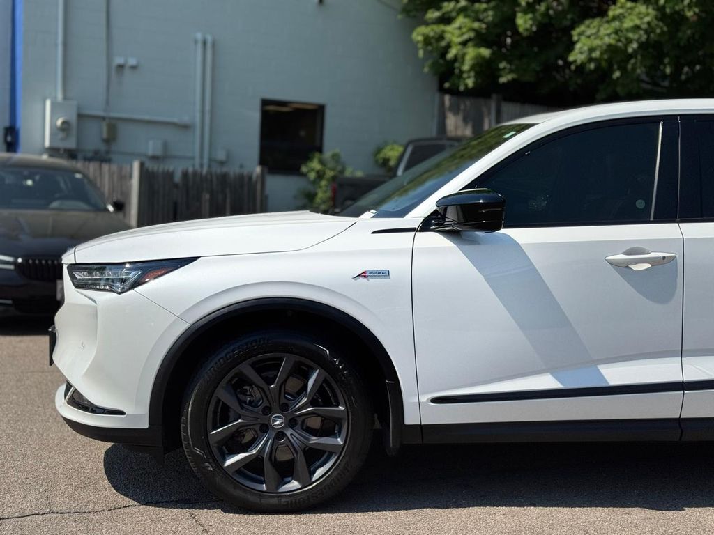 2022 Acura MDX A-Spec Package - Photo 10