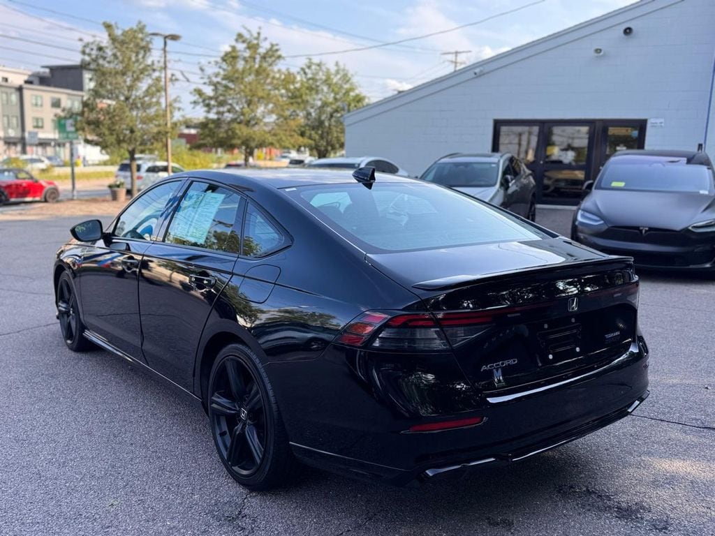 Used 2024 Honda Accord Hybrid Sport-L Sedan