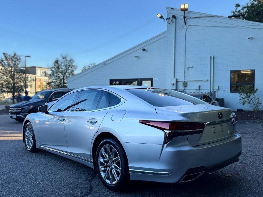 2019 Lexus LS 500 photo 4