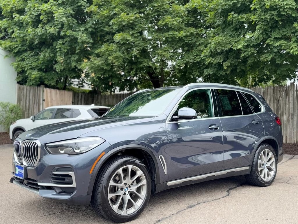 2022 Bmw X5 xDrive40i photo 2