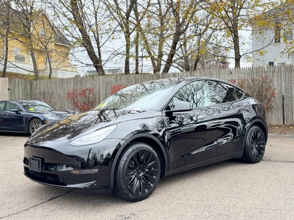 2021 Tesla Model Y Long Range photo 2