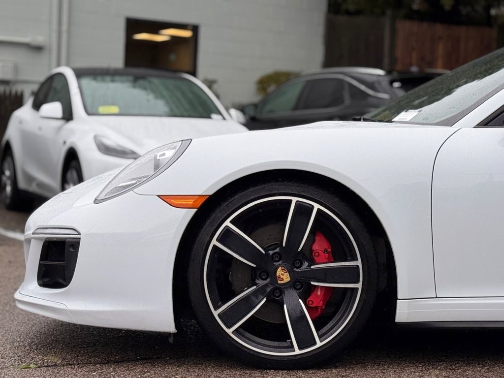 2018 Porsche 911 GTS - Photo 11