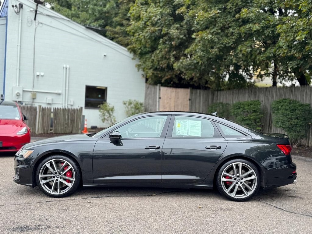 2021 Audi S6 Prestige photo 2