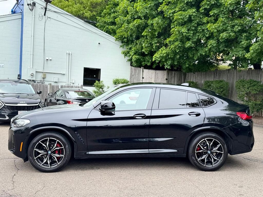 Used 2022 BMW X4 M40i SUV