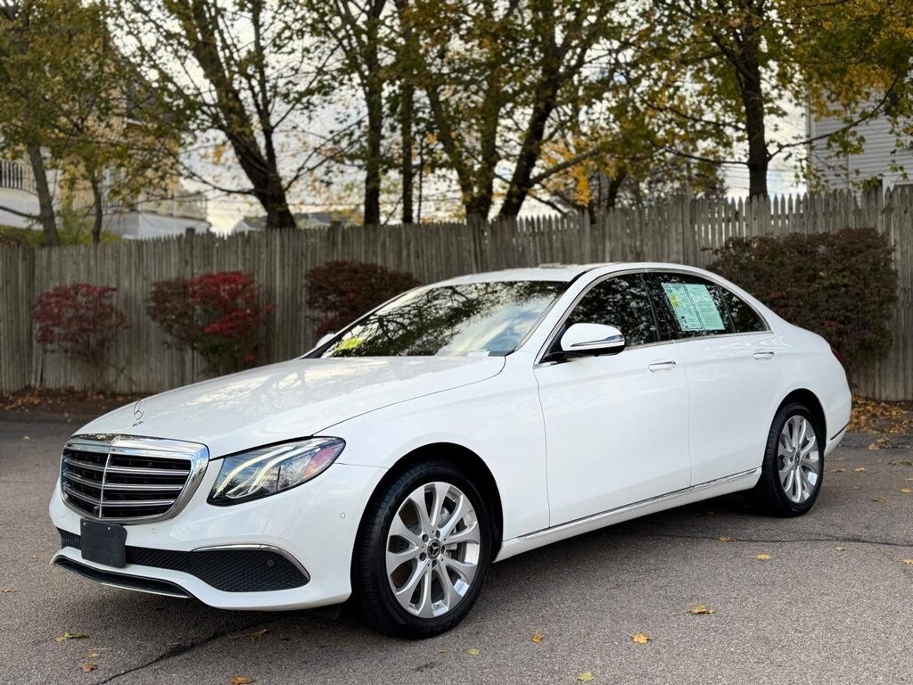 2019 Mercedes Benz E 300 Sedan photo 2