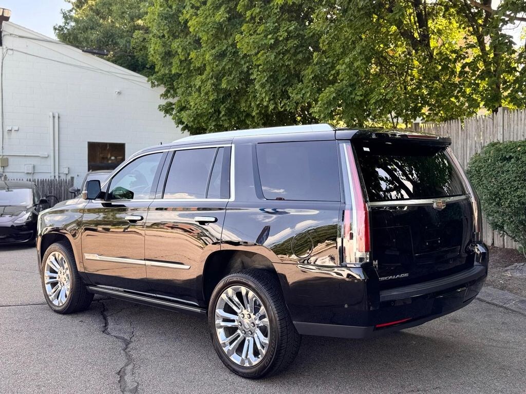 Used 2017 Cadillac Escalade Premium Luxury SUV