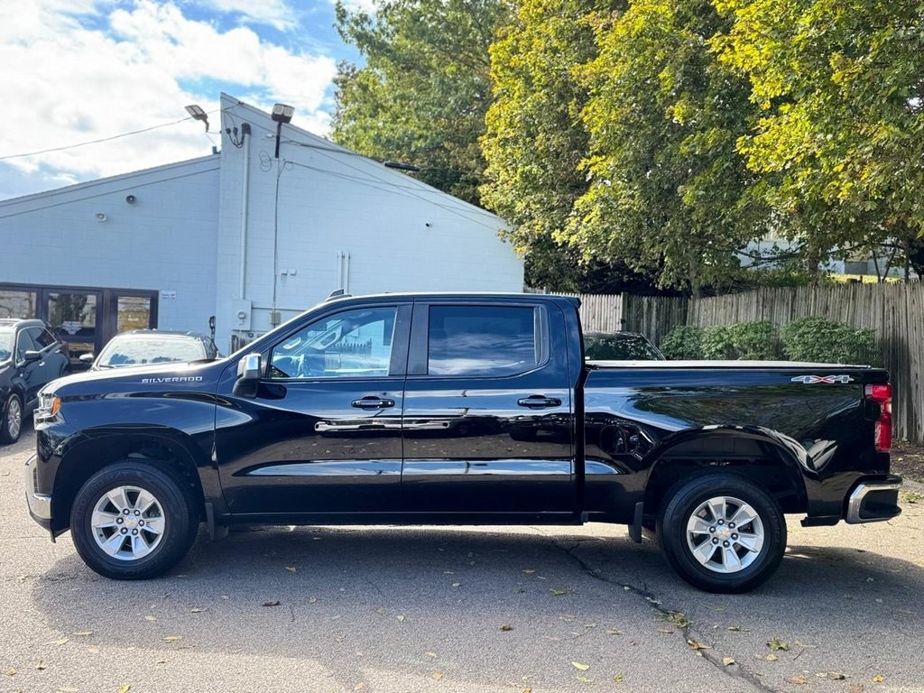 Used 2021 Chevrolet Silverado 1500 LT Truck