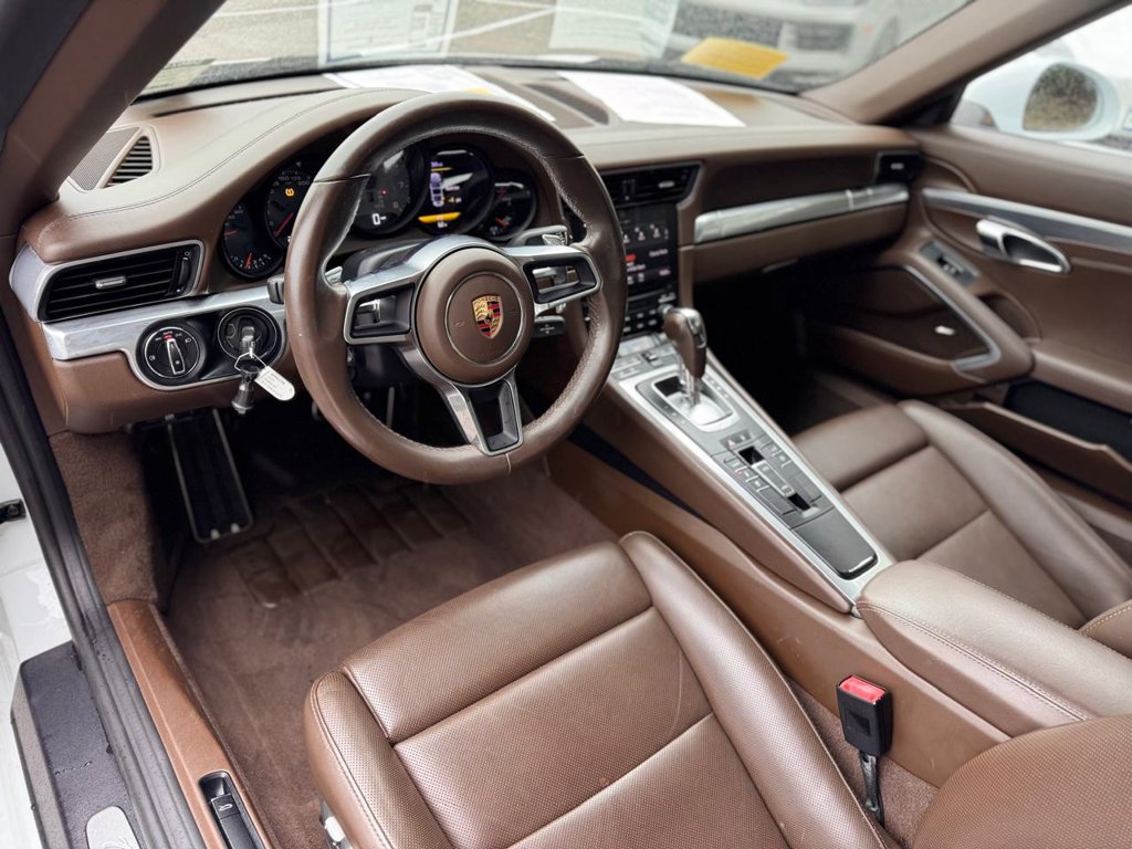 2018 Porsche 911 GTS - Photo 20