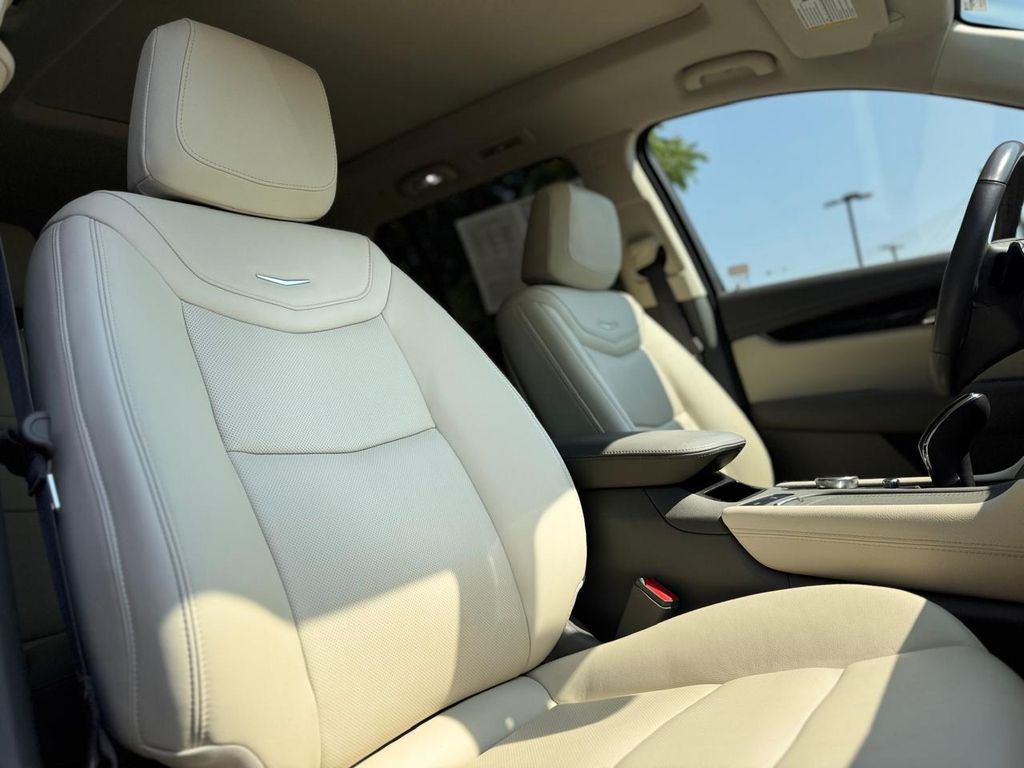 2024 Cadillac XT6 Premium Luxury - Photo 30