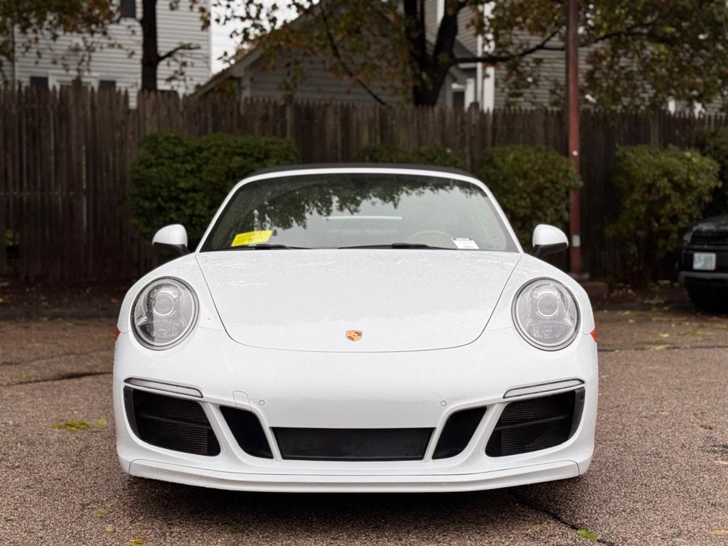 2018 Porsche 911 GTS - Photo 9