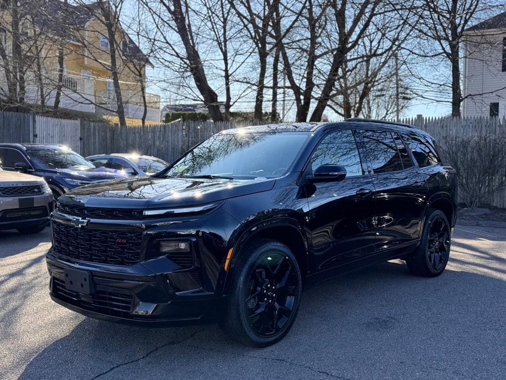 Used 2024 Chevrolet Traverse RS SUV