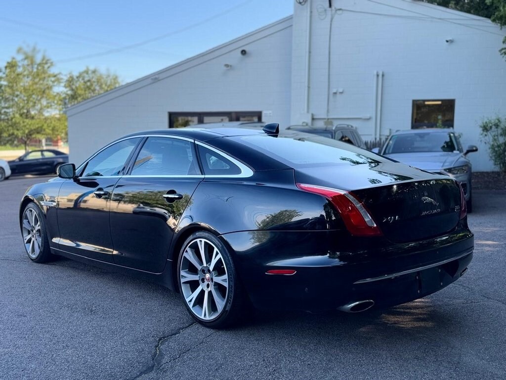 2019 Jaguar XJ Supercharged photo 4