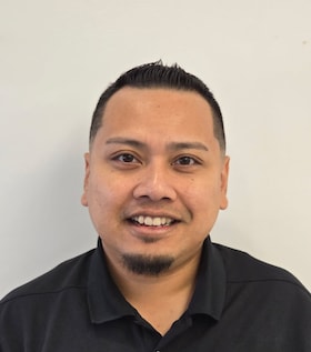 Staff member Chan Sorm from 66aa02350b59