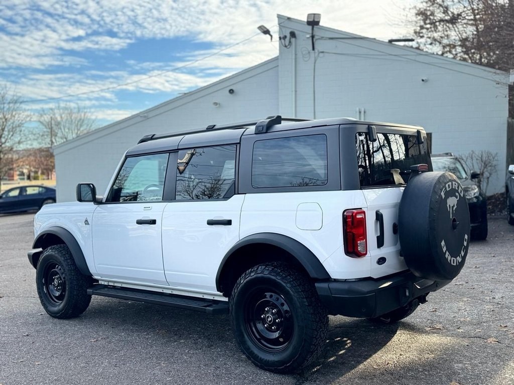 Used 2022 Ford Bronco Black Diamond SUV