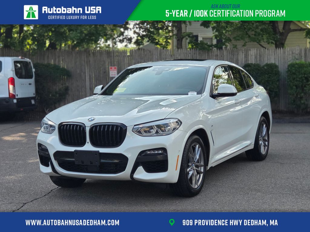 2021 BMW X4 M40i's photo