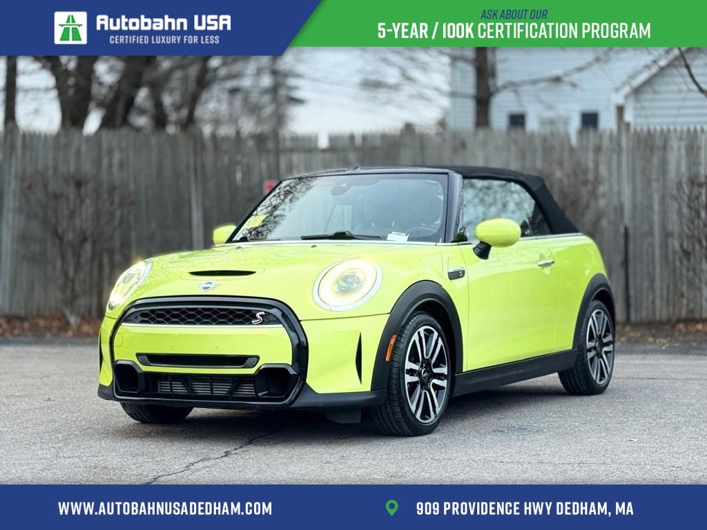 2022 MINI Convertible S's photo