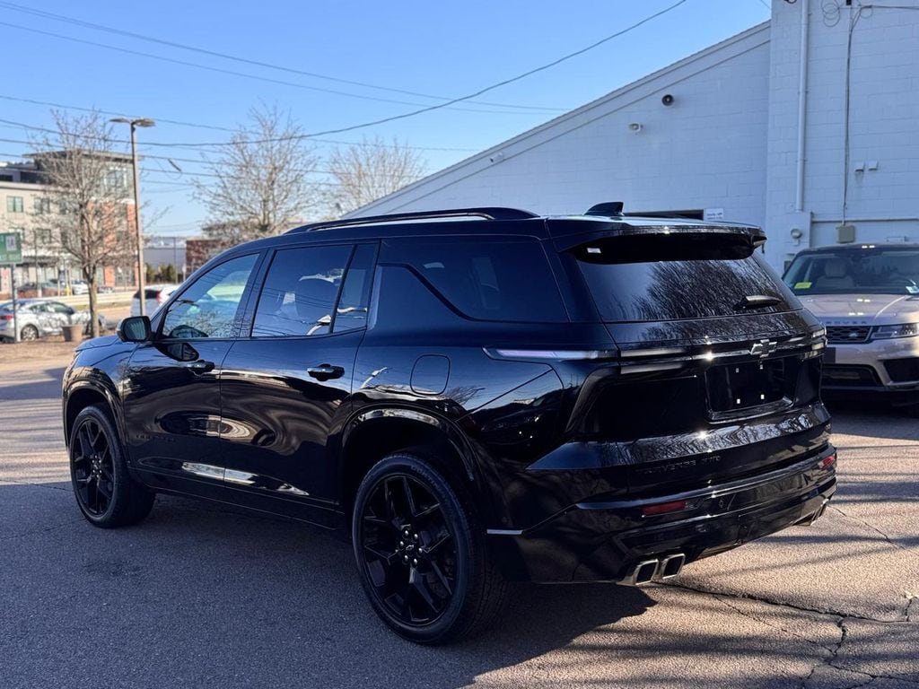 Used 2024 Chevrolet Traverse RS SUV