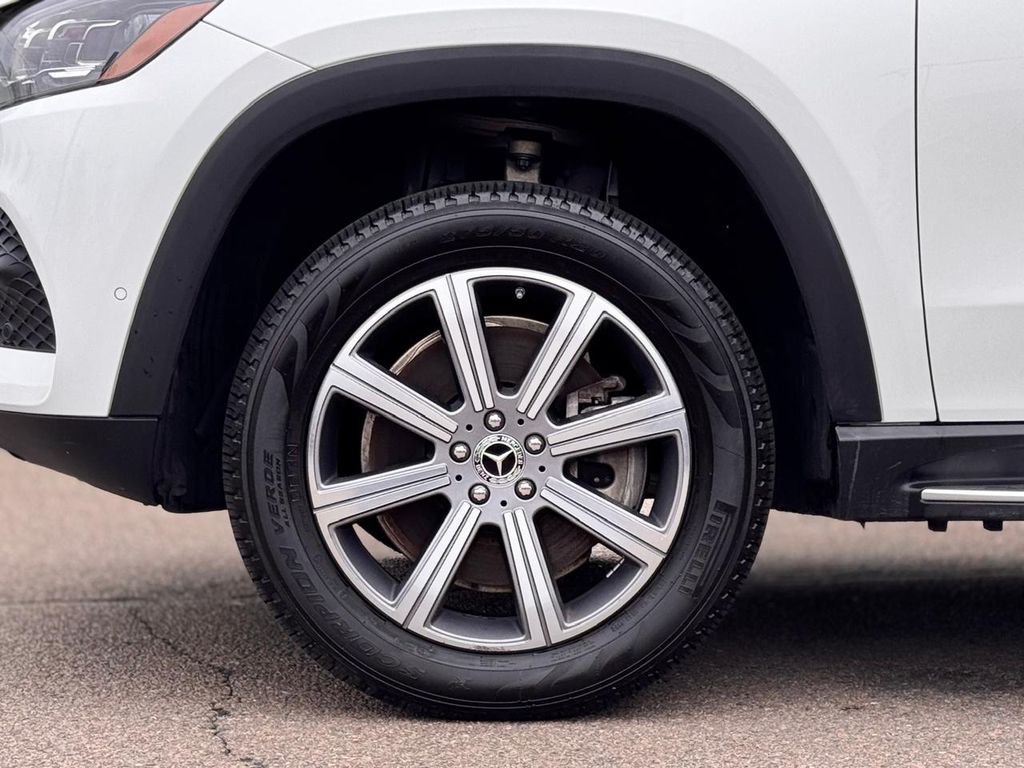 2022 Mercedes-Benz GLS GLS450 - Photo 11