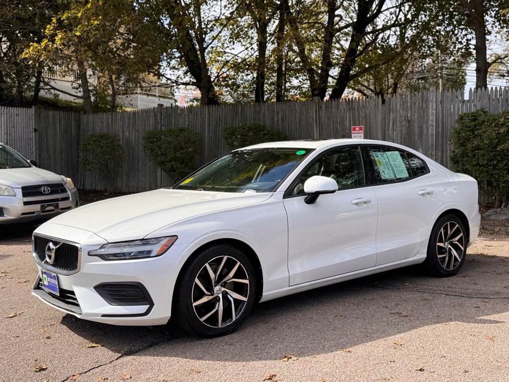 Used 2019 Volvo S60 T6 Momentum Sedan