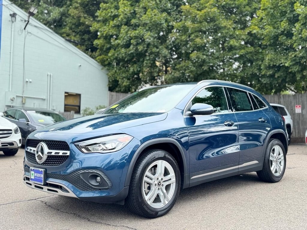 2022 Mercedes Benz GLA 250 4MATIC photo 2