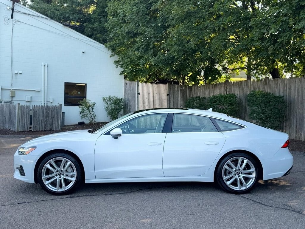 2022 Audi A7 55 Premium Plus photo 3