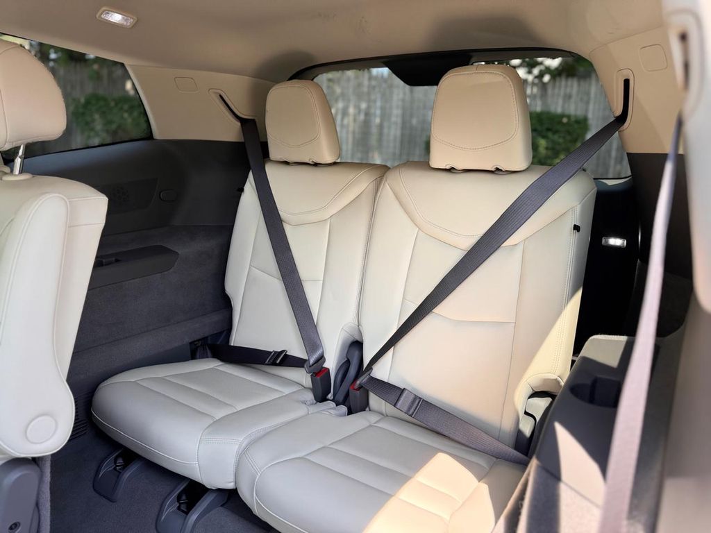 2024 Cadillac XT6 Premium Luxury - Photo 25