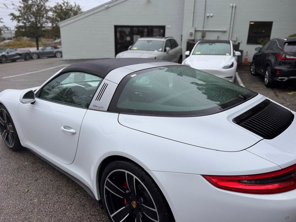 2018 Porsche 911 GTS - Photo 14