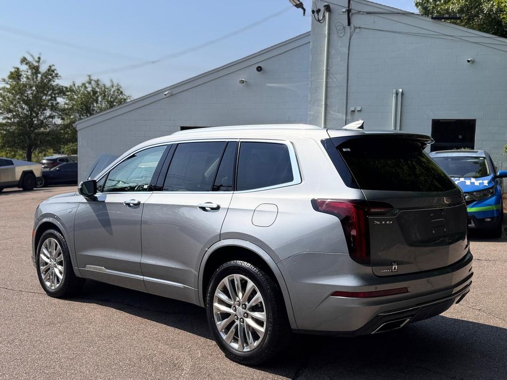 2024 Cadillac XT6 Premium Luxury - Photo 4