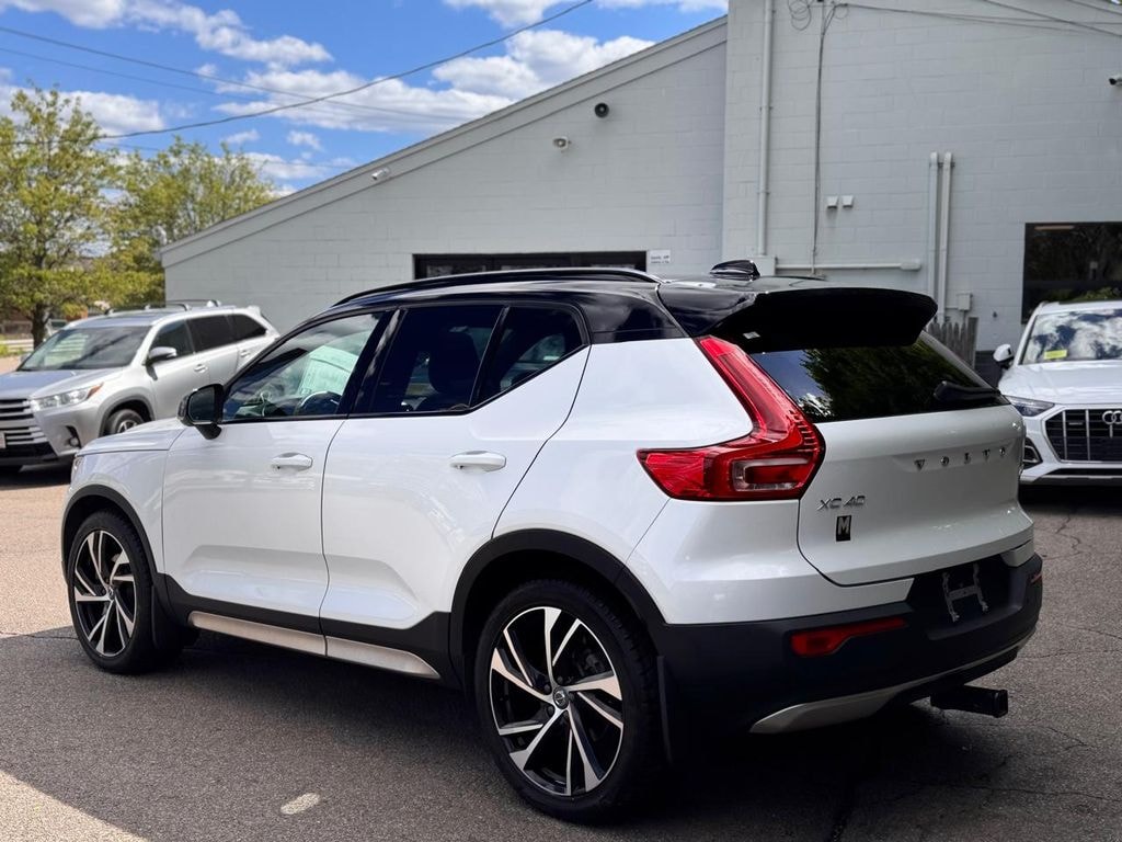 Used 2021 Volvo XC40 R-Design SUV