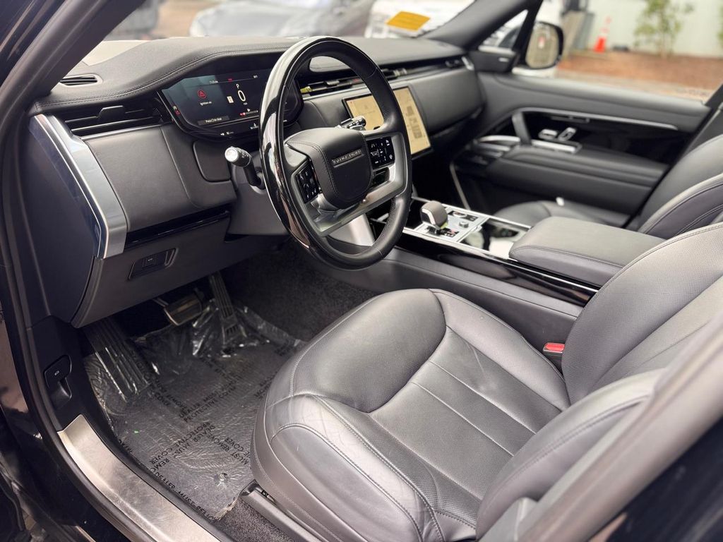 2023 Land Rover Range Rover SE - Photo 14