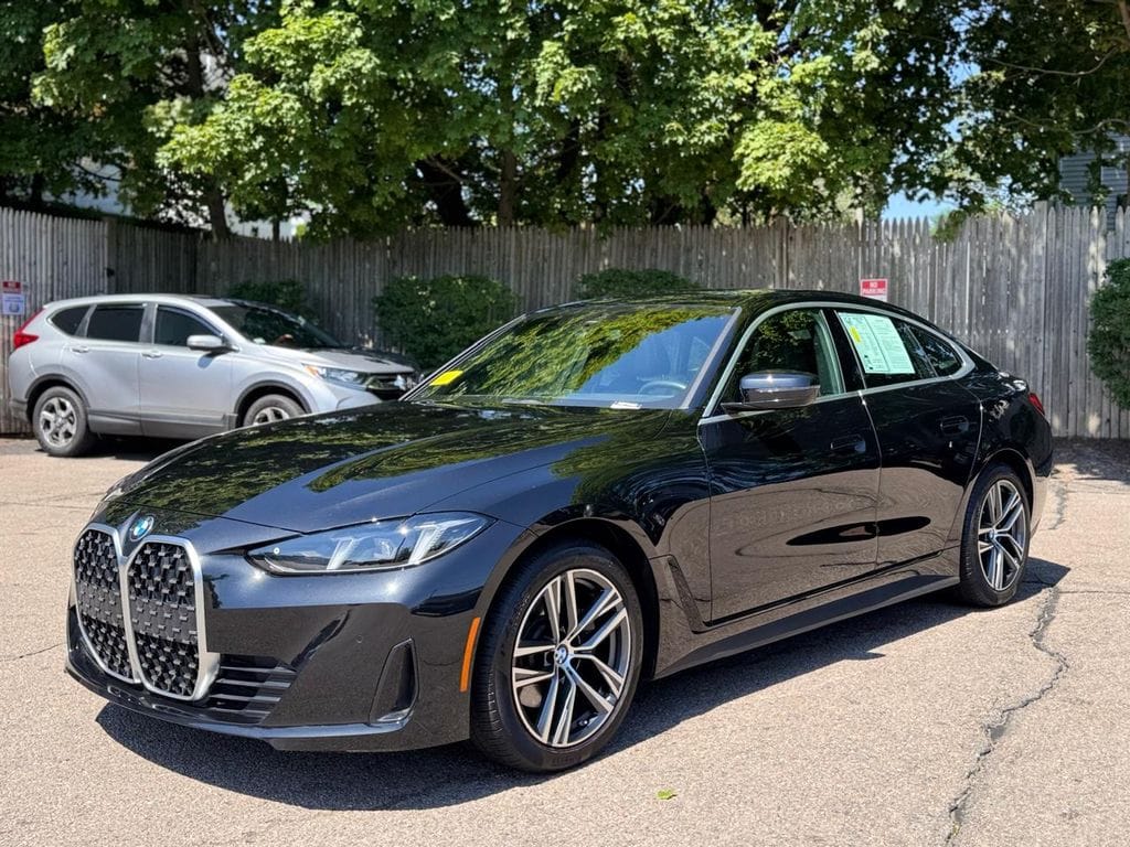 2025 BMW 4 Series 430i - Photo 2