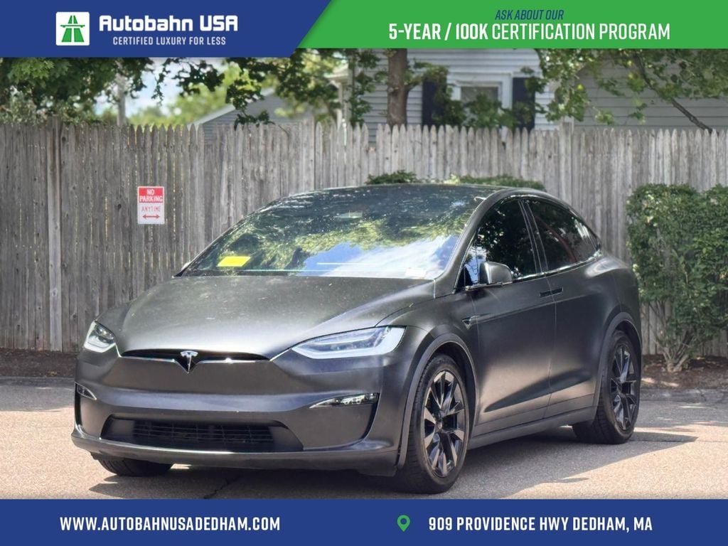 2022 Tesla Model X Plaid's photo