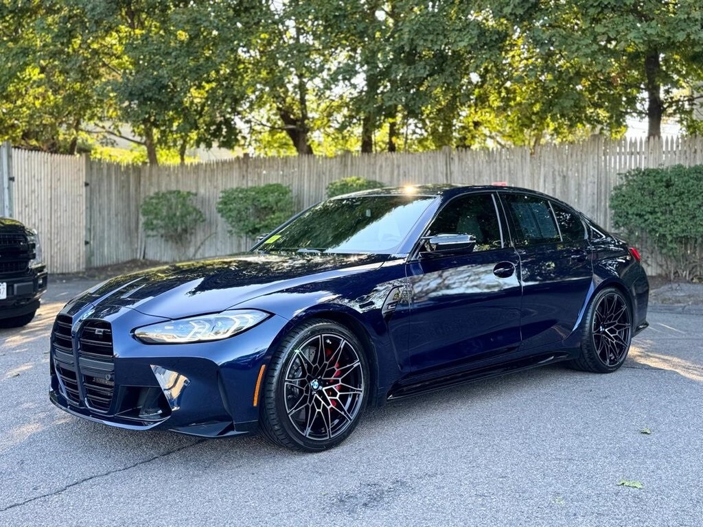 2022 Bmw M3 3 Sedan photo 2