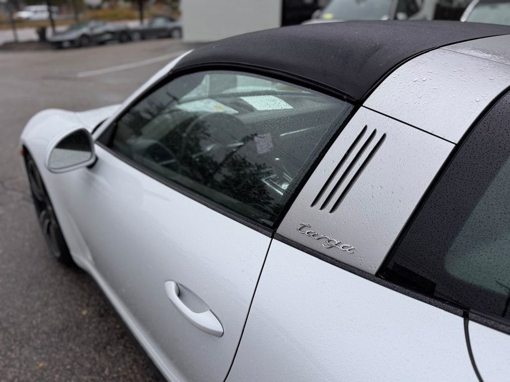 2018 Porsche 911 GTS - Photo 15