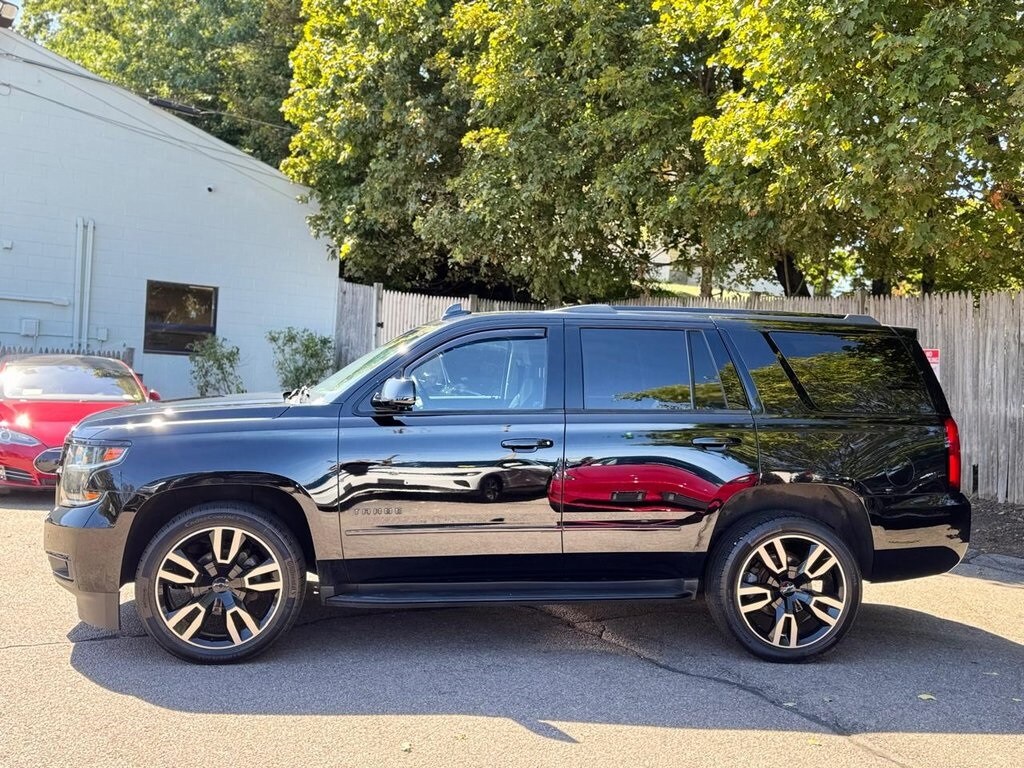 2018 Chevrolet Tahoe Premier photo 3