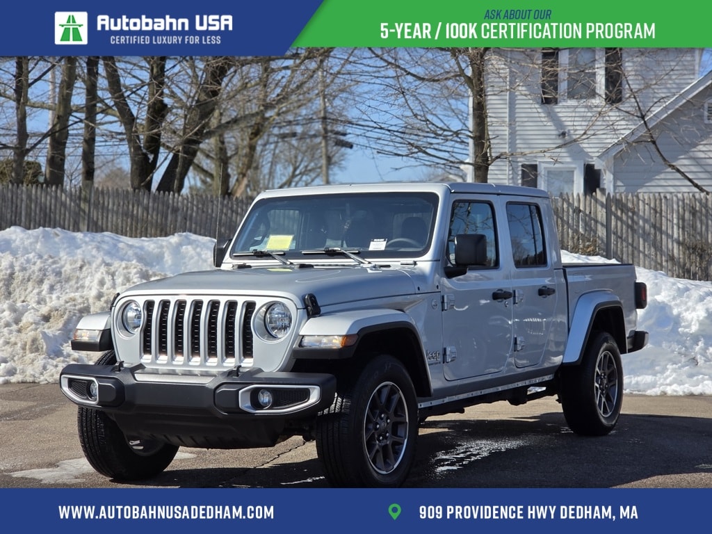 Used 2023 Jeep Gladiator Overland Truck