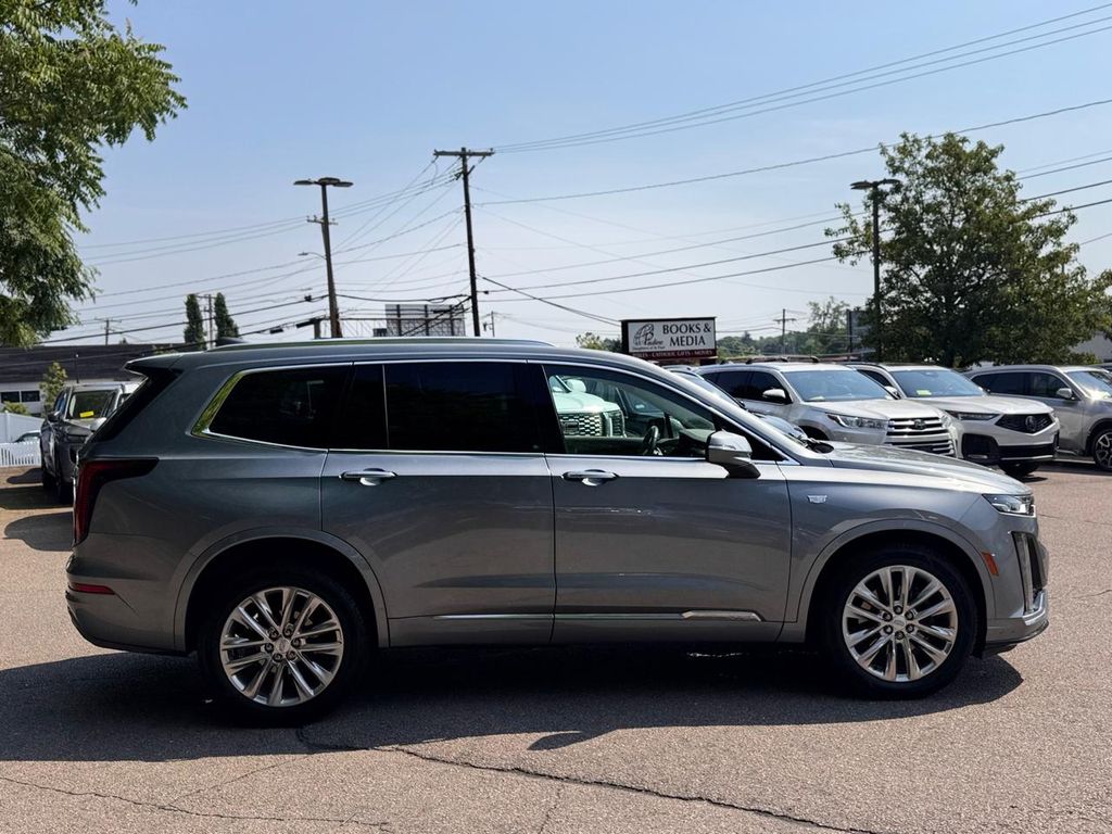 2024 Cadillac XT6 Premium Luxury - Photo 7