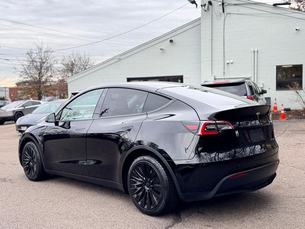2021 Tesla Model Y Long Range photo 4
